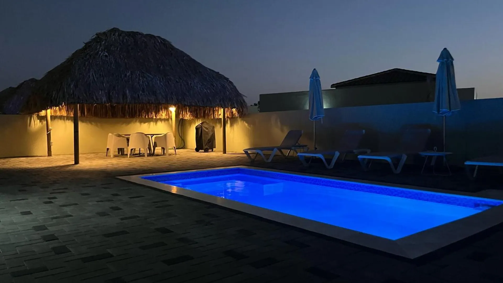 Casa Bon Bida Met Privezwembad, Mambo Beach يلمستاد فيلة
