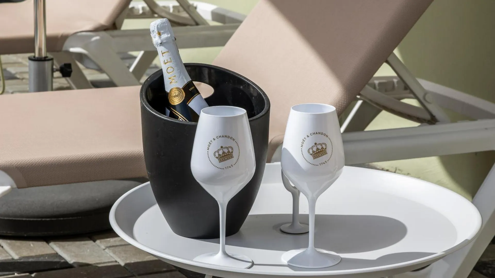 Casa Bon Bida Met Privezwembad, Mambo Beach يلمستاد 0*,
