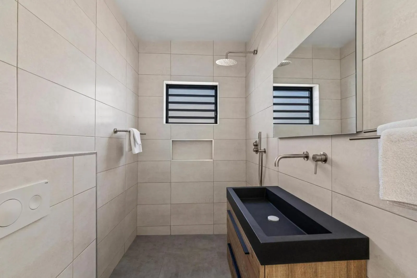 Villa Casa Bon Bida Met Privezwembad, Mambo Beach Willemstad